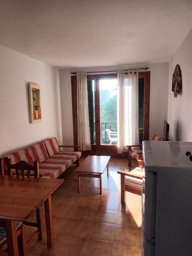 Apartamentos Sol Isla Arenal d'en Castell Luaran gambar