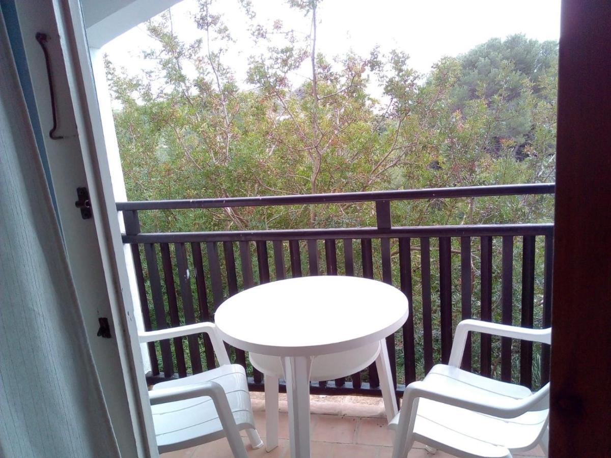 Apartamentos Sol Isla Arenal d'en Castell Luaran gambar