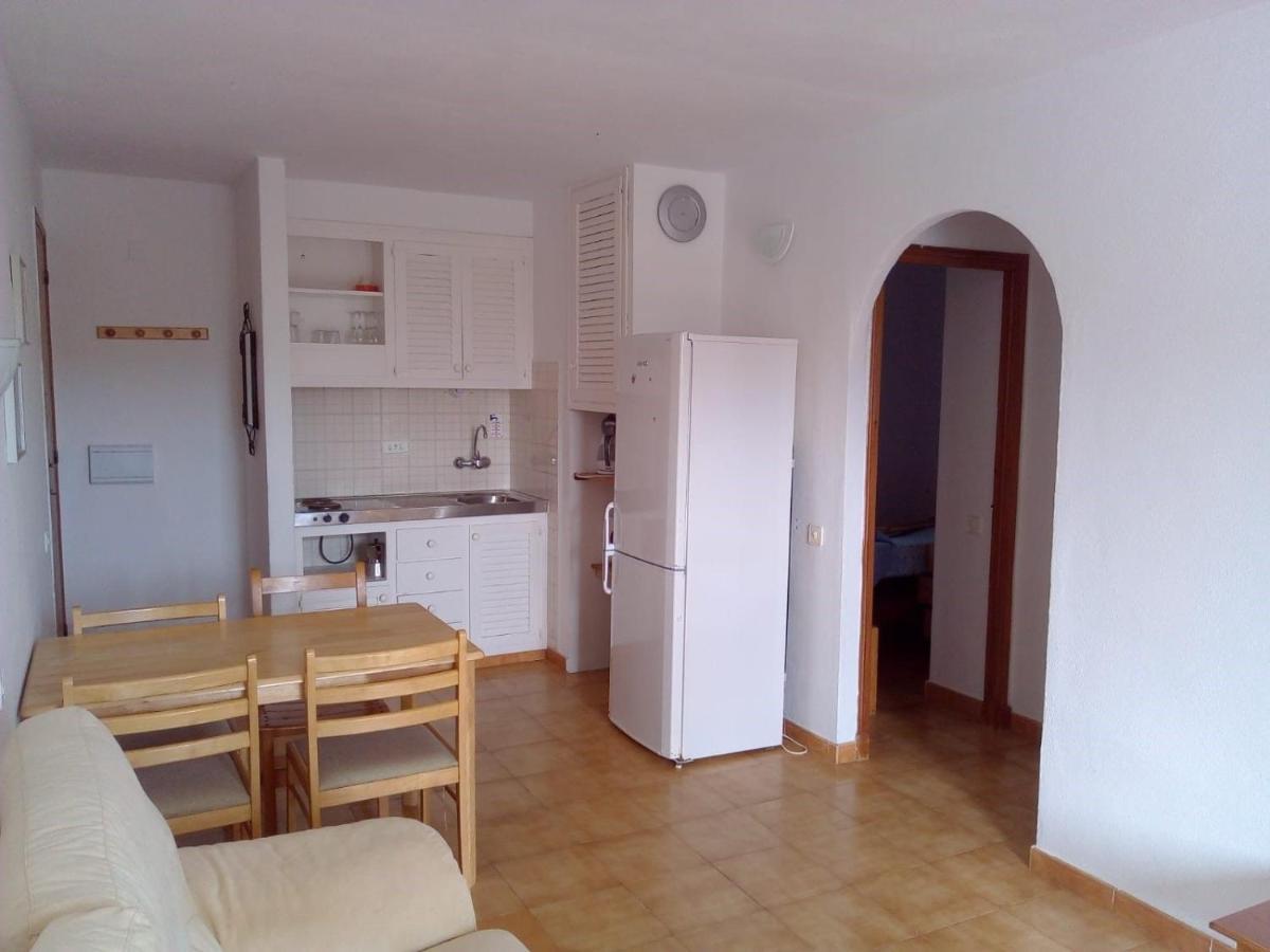 Apartamentos Sol Isla Arenal d'en Castell Luaran gambar
