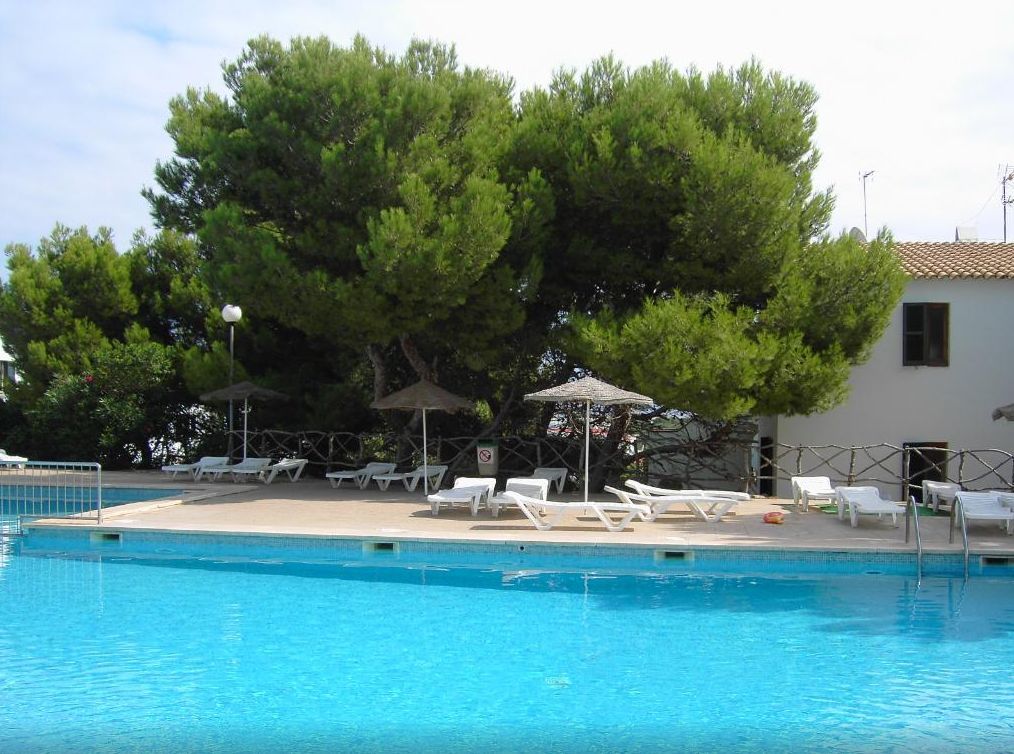 Apartamentos Sol Isla Arenal d'en Castell Luaran gambar