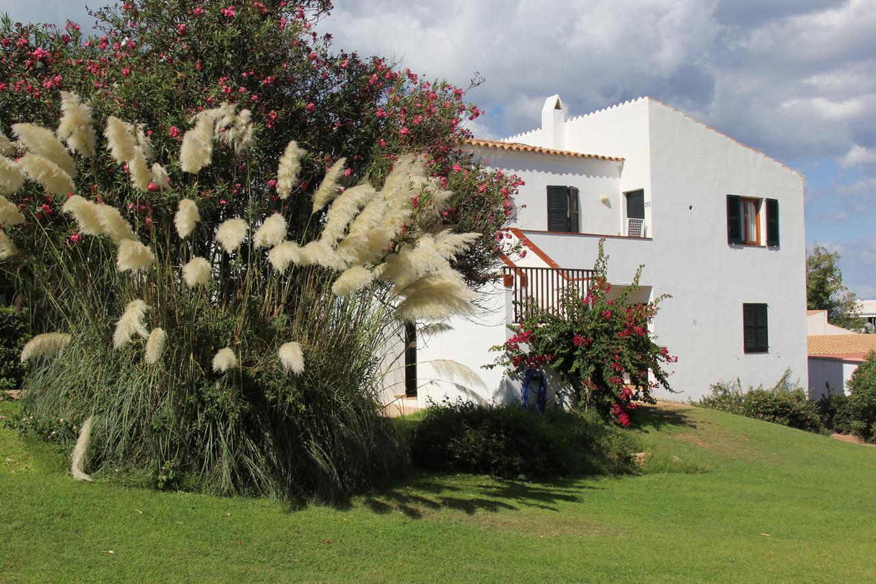Apartamentos Sol Isla Arenal d'en Castell Luaran gambar