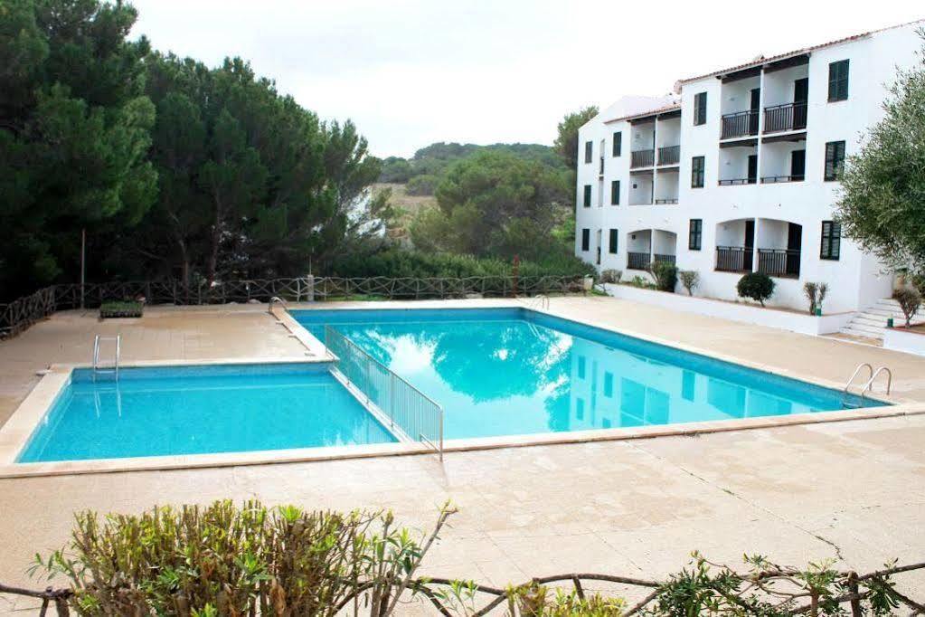 Apartamentos Sol Isla Arenal d'en Castell Luaran gambar